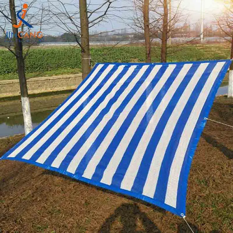 Vật liệu tái chế 100% PP Tarpaulin với Tam giác đen được gia cố Vật liệu tái chế 100% PP Tarpaulin với Tam giác đen được gia cố